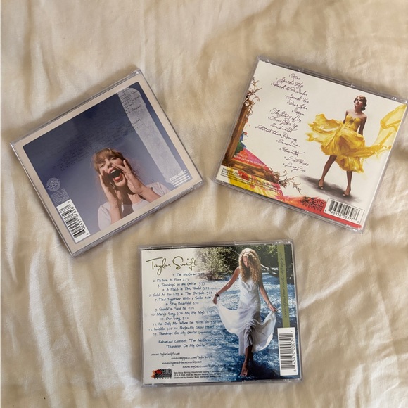 Taylor Swift CD Collection - Picture 2 of 7